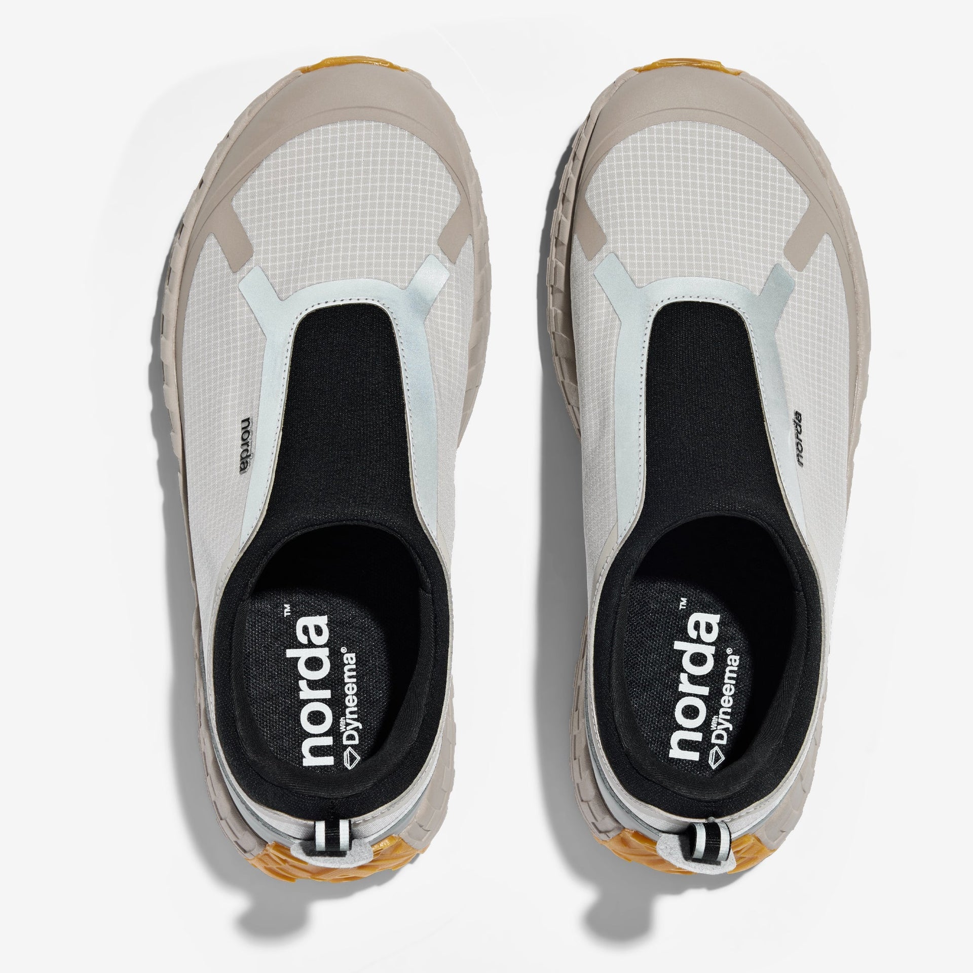 Men's Trail Approach Shoes in Cinder Beige 003 - norda run