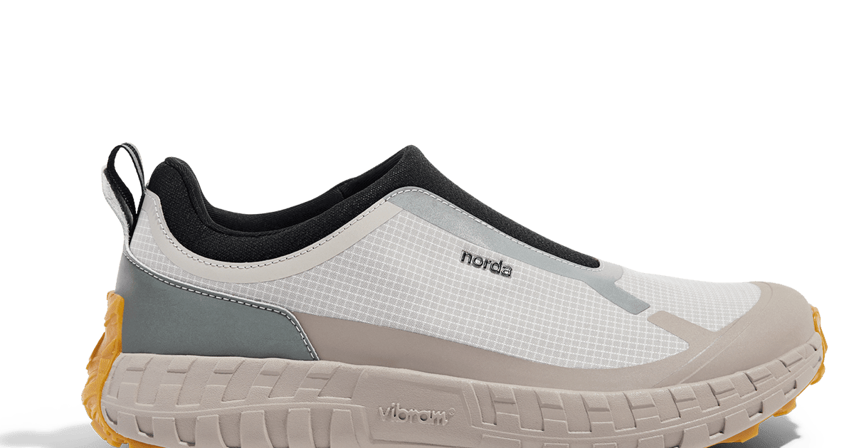 Women's Norda 003 Cinder 7
