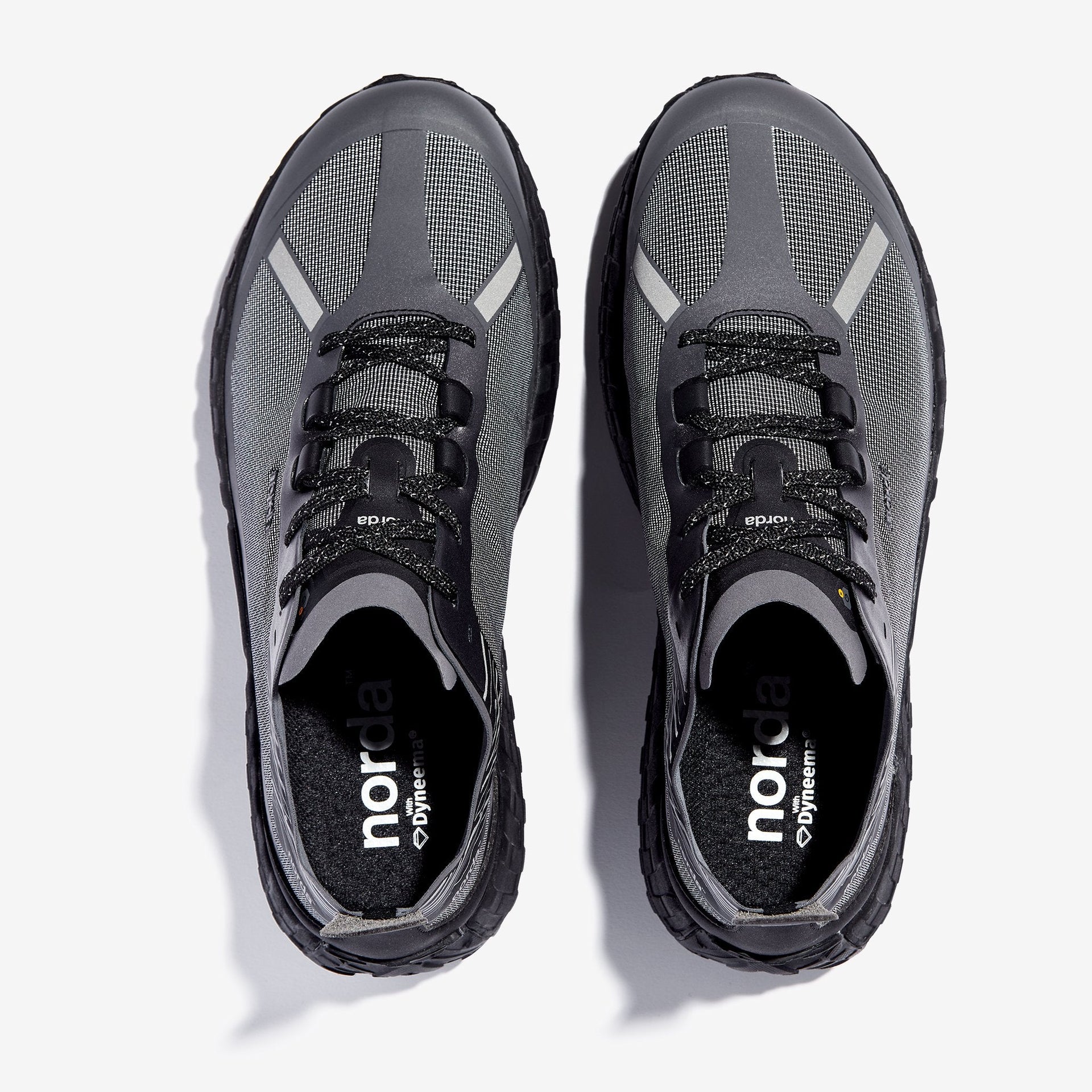 Men's Winter Trail Shoes in Black 001 G+ Spike - norda run