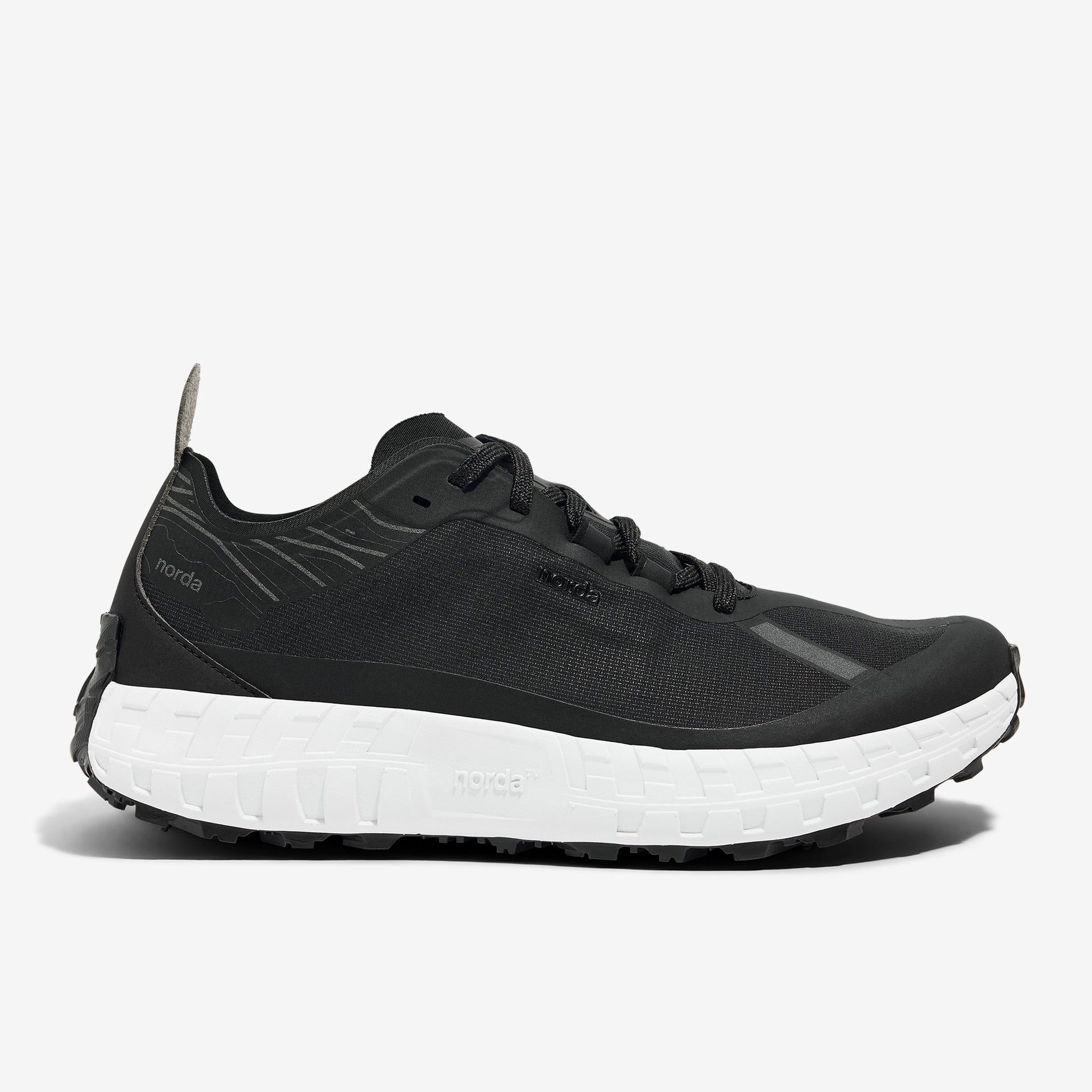 Men's Trail Running Shoes in Black 001A - norda run