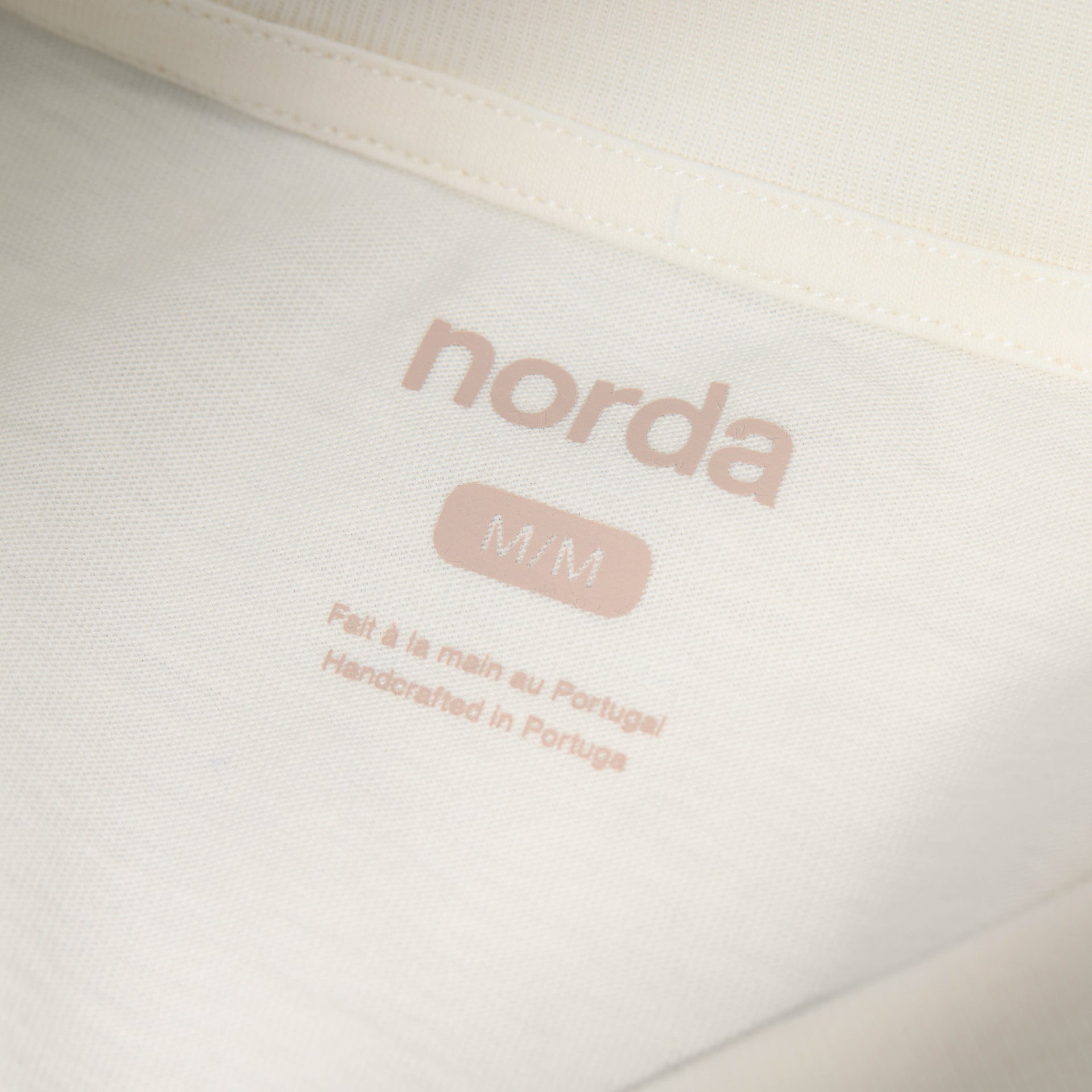 Unisex Logo Tee Shirt Off White - norda 