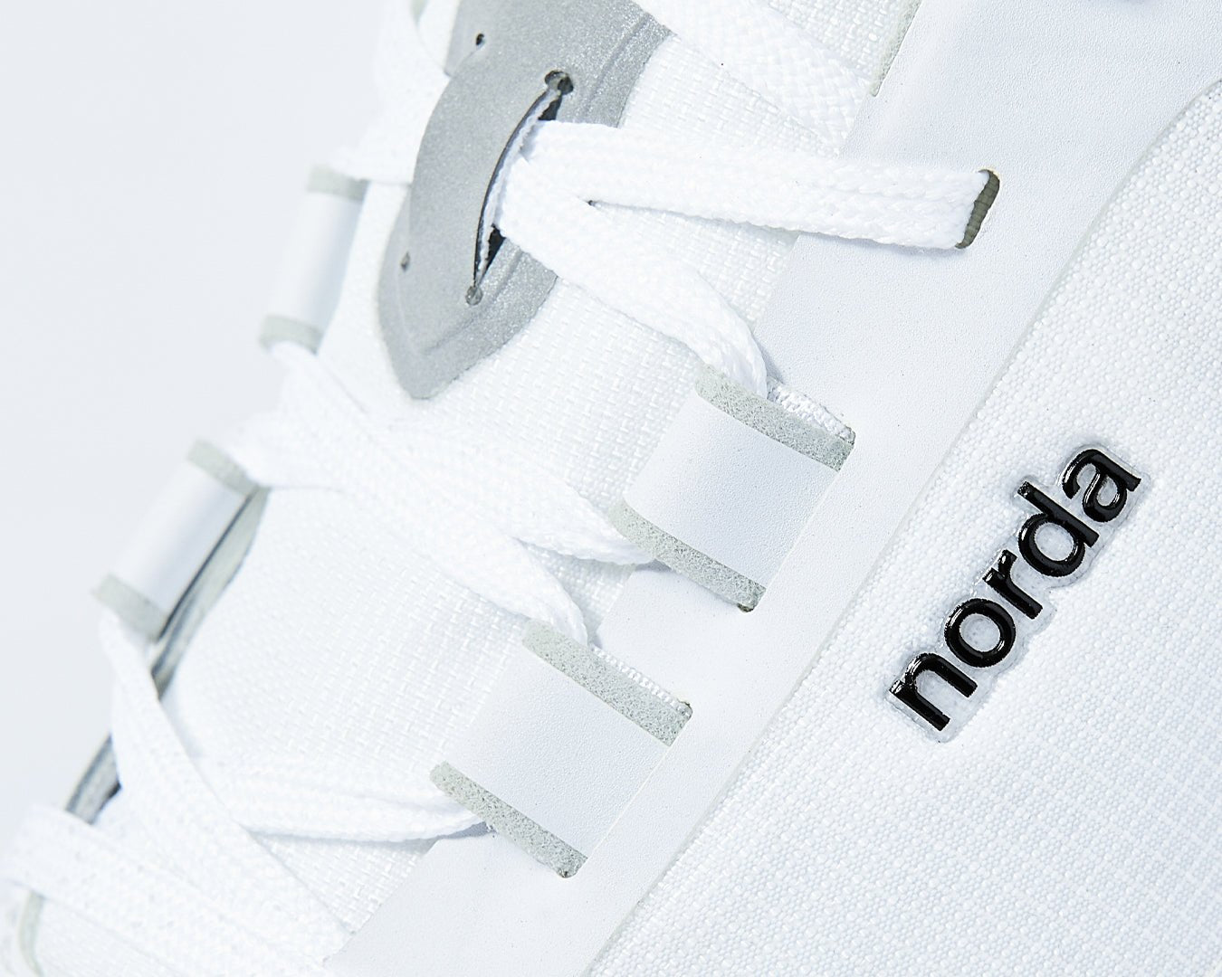 Women's Trail Running Shoes - Stealth Black 001 | norda run